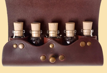 Preview: Tranktasche -Knopf - mit Ecken - braun - 5 Flaschen